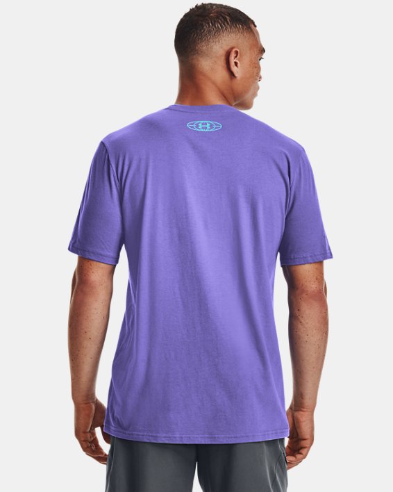เสื้อแขนสั้น UA Tri-Globe สำหรับผู้ชาย in Purple image number 1